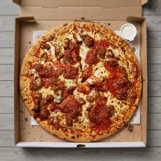 Chicken Parmigiana Pizza (Large 18")